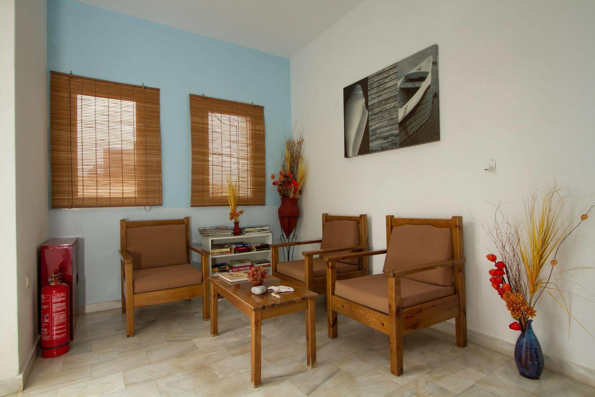 Revekka Rooms Kissamos Exterior photo